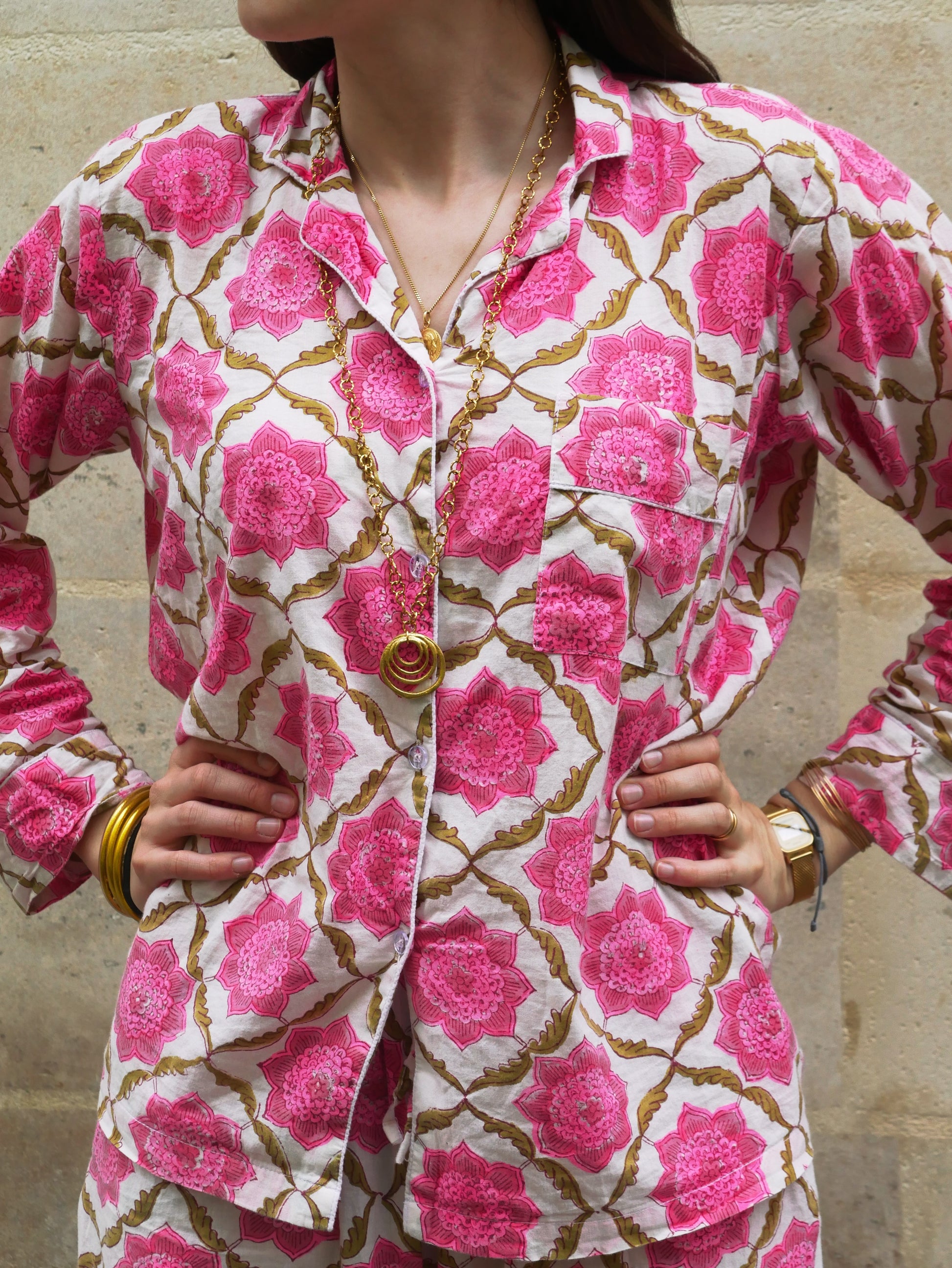 Ensemble - Electric Pink